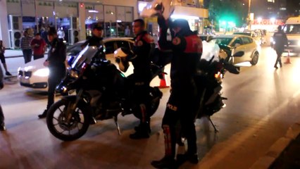 'Dur' ihtarına uymayan sürücü kaza yaptı - ADANA