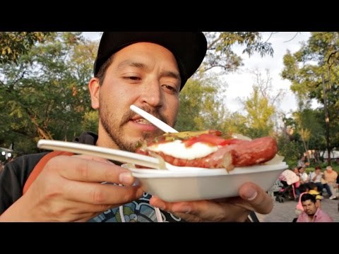 Hot Dogs Gigantes en la Feria de San Marcos de Aguascalientes Part. 1