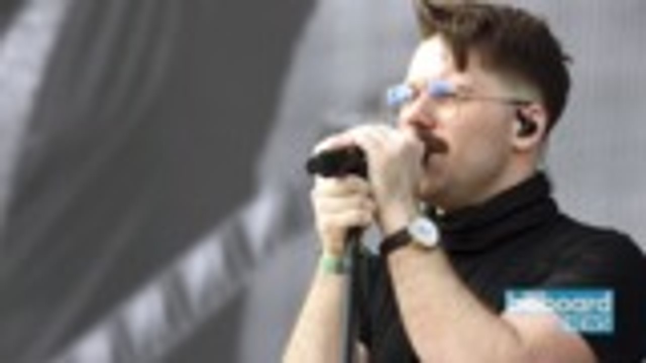 A R I Z O N A Stops by 'Late Night With Seth Meyers' to Perform 'Find Someone' | Billboard News