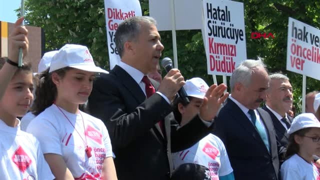 İstanbul-Yaya Öncelikli Trafik İçin Sultanahmet'e Yürüdüler 2