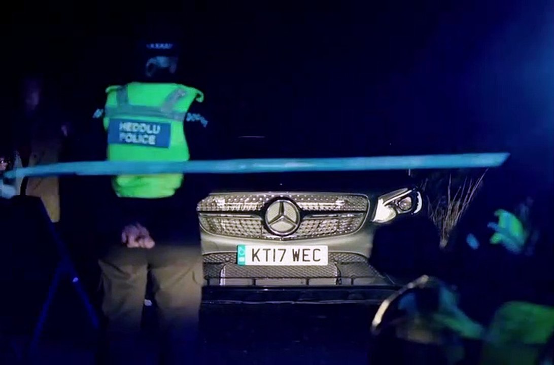 Hidden S01E03 E 3