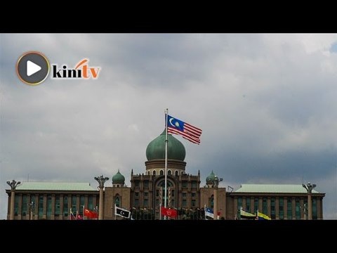 Surat tarik diri dari Statut Rom diserah pada 29 April