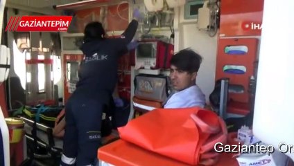 Gaziantep Organize Sanayi'de işçi servisi kaza yaptı yaralılar var