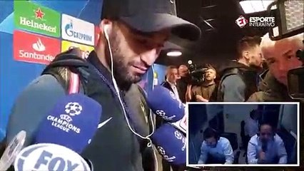 Lucas Moura watches his Goal narrated by Brazilian Commentator