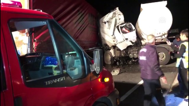 Nusaybin'de tır ile tanker çarpıştı: 1 ölü 1 yaralı - MANİSA