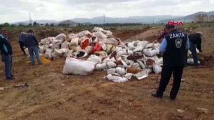 Gaziantep'te 2,5 Ton Küflenmiş Biber İmha Edildi