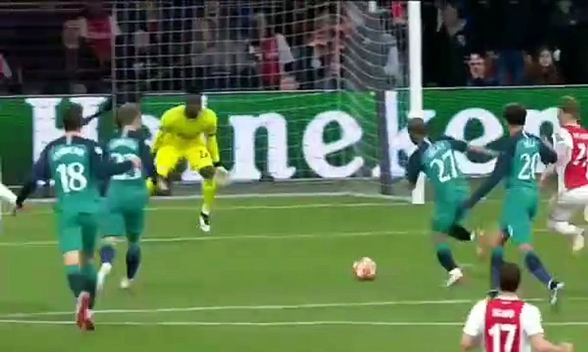 Football - Lucas Moura hat-trick vs Ajax - Champions League