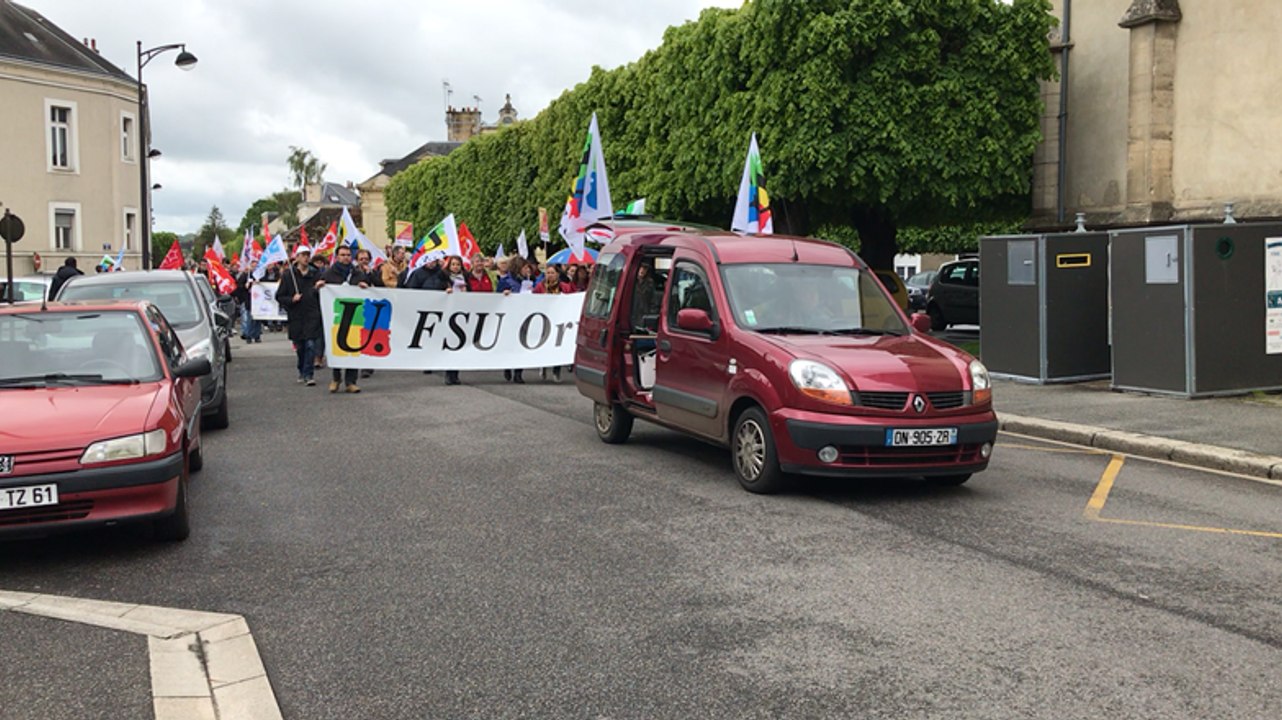 Réforme de la fonction publique : près de 350 personnes dans les rues d’Alençon