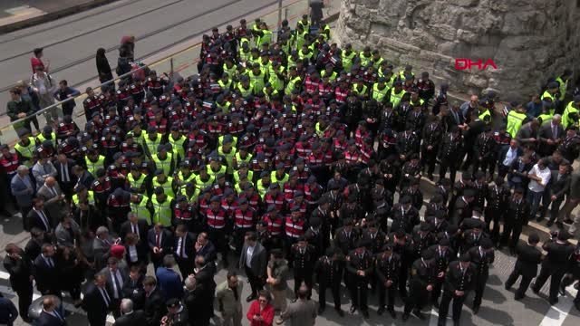 İstanbul- Yaya Öncelikli Trafik İçin Sultanahmet'e Yürüdüler -1