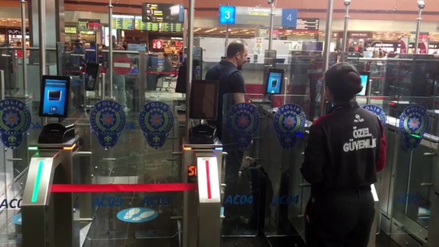 Sabiha Gökçen Havalimanı'nda biyometrik otomatik geçiş - İSTANBUL