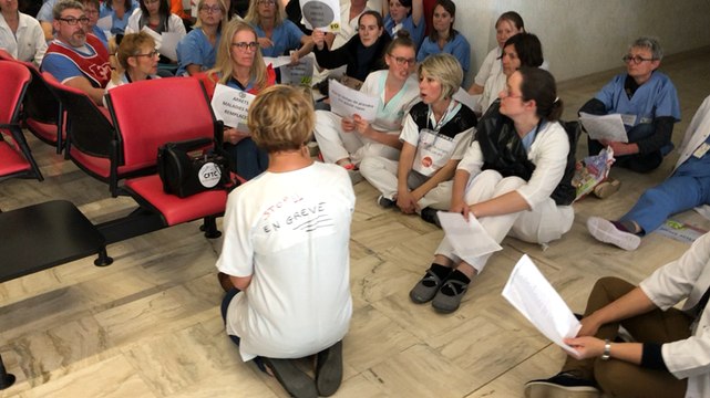 Les personnels de l’hôpital de Vitré reprennent les Trois cafés gourmands des infirmières de Valence