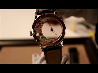 Konstantin Chaykin Levitas Transparan Saat