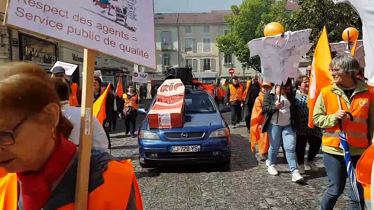 Manifestation des fonctionnaires à Bourg