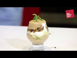 Çilekli Muzlu Krokanlı Mousse (Süper Tatlı Tarifi)