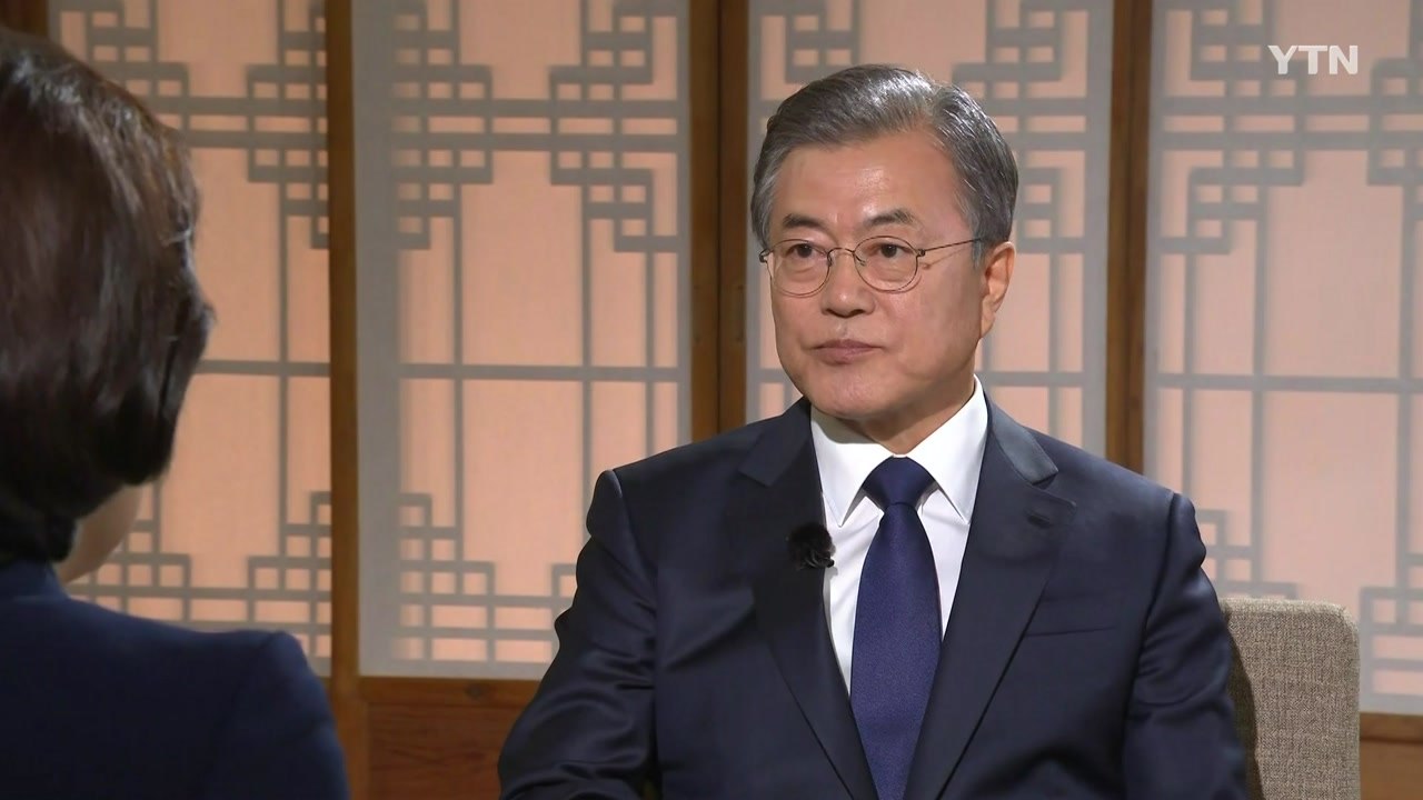 문 대통령 "탄도미사일이면 안보리 결의 위반 소지...북에 경고" / YTN