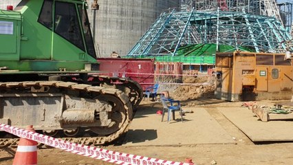 발전소 건설현장에서 크레인 부품 떨어져 50대 노동자 사망 / YTN