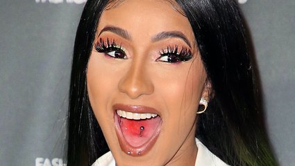 Cardi B Fan Girls Over Lil Nas X At Fashion Nova Performance