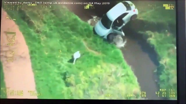 Course-poursuite impressionnante, ces voleurs terminent dans une rivière