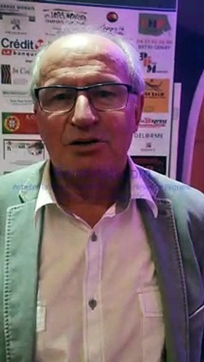 Challenge PIANA U15 - Robert PERRAUD (président CS Neuville) réagit après le tirage des poules