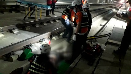 30대 여성, 170km KTX에서 뛰어내려 / YTN