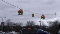 Traffic Light Sends Mixed Messages