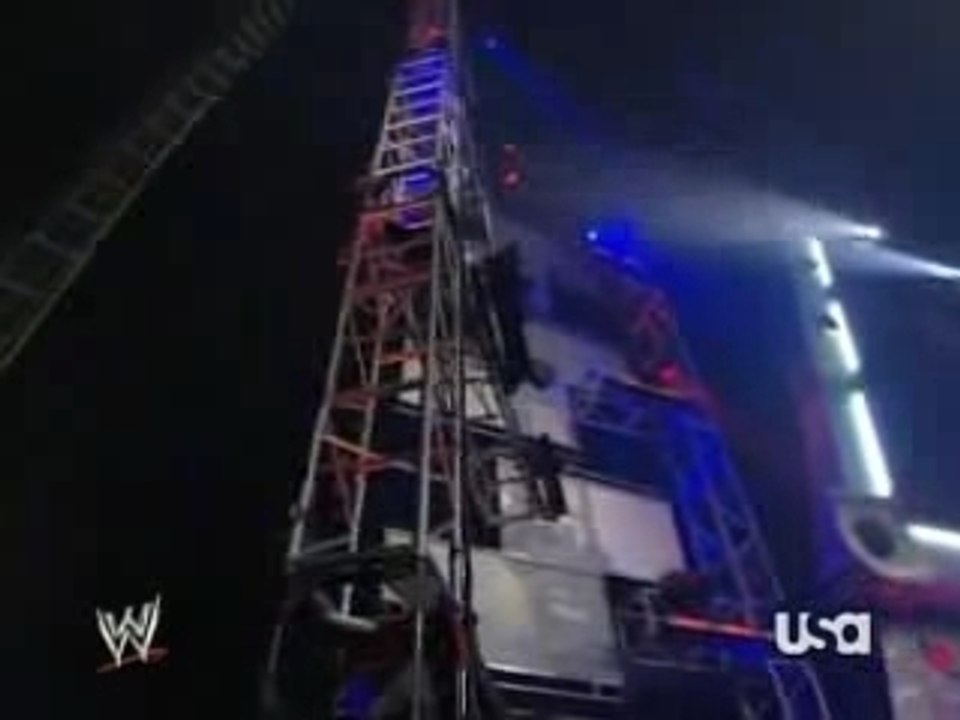 Jeff Hardy Destroys Randy Orton 14 01 08