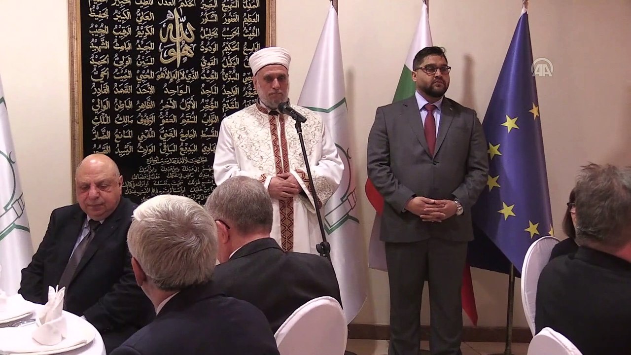 Bulgaristan Müslümanları Başmüftüsü'nden AA'ya...