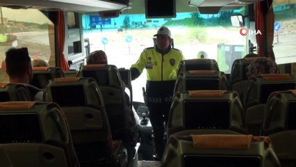 Minik öğrencilerden trafik ekiplerine sürpriz ziyaret