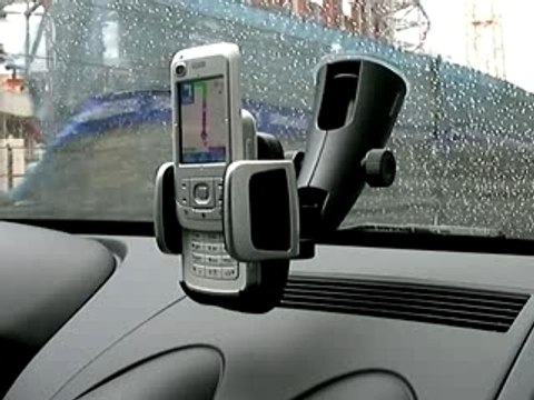 Démo du Nokia 6110 Navigator, SmartPhone GPS en action !