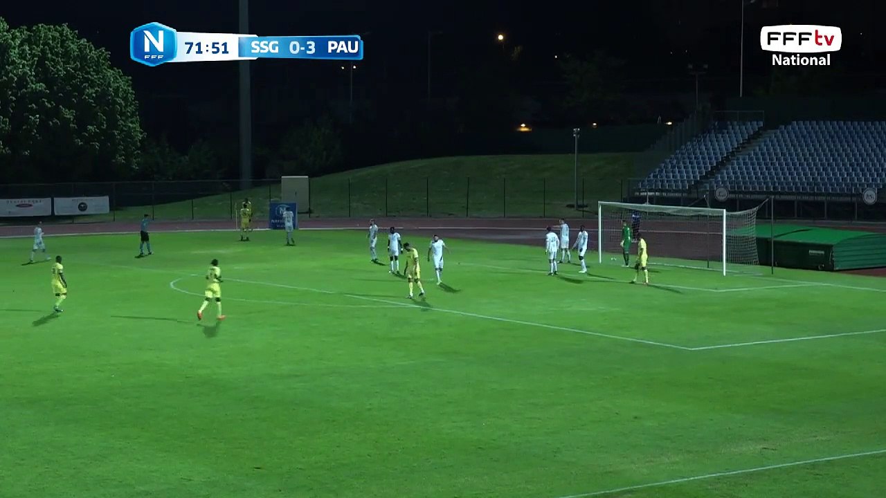 Superbe reprise mais ça manque le cadre de peu.