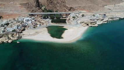 واديا شاب وطيوي وجهة السياح وهواة المغامرة بعُمان