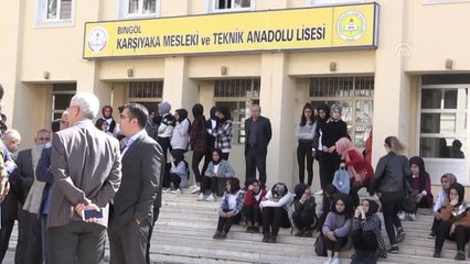 Boğulan 2 Lise Öğrencisinin Okulunda Hüzün