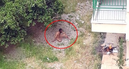 Apartman Bahçesinde, Çırılçıplak Oturan Adamı Görenler Şaşkına Döndü!