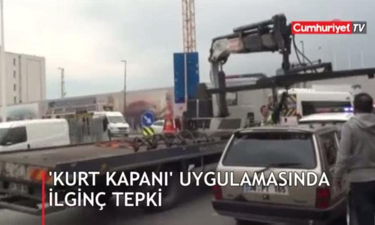 Aracı bağlanan sürücüden ilginç tepki!