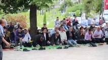 Manisa'da ramazanın ilk cuma namazında camiler doldu -MANİSA