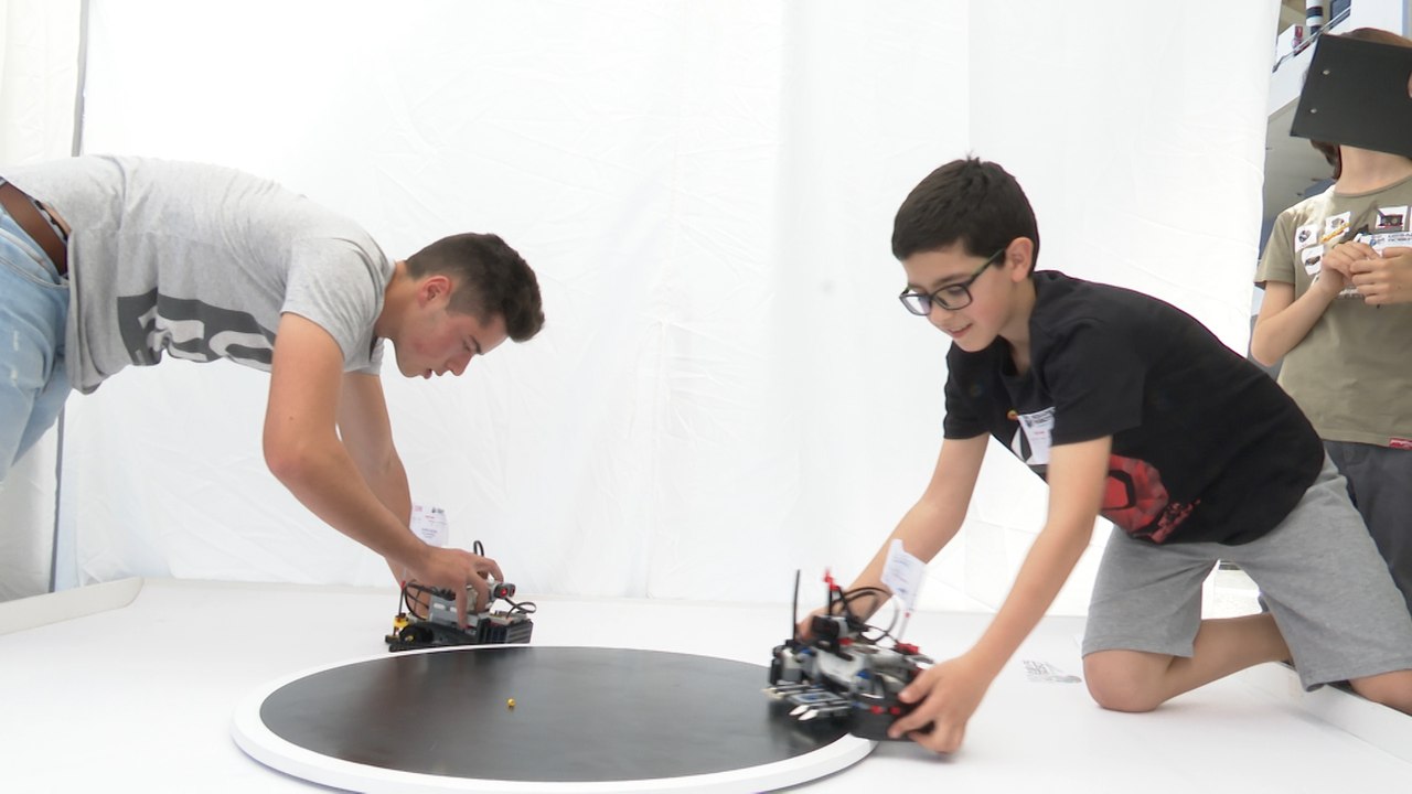 La robótica vuelve a competir en València en 'Desafío Robot'