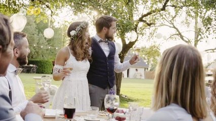 Eco-Friendly Wedding Ideas That Will Save You a Little Green Too!