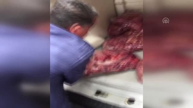 Adana'da 450 Kilogram Bozulmuş Horoz Eti Ele Geçirildi