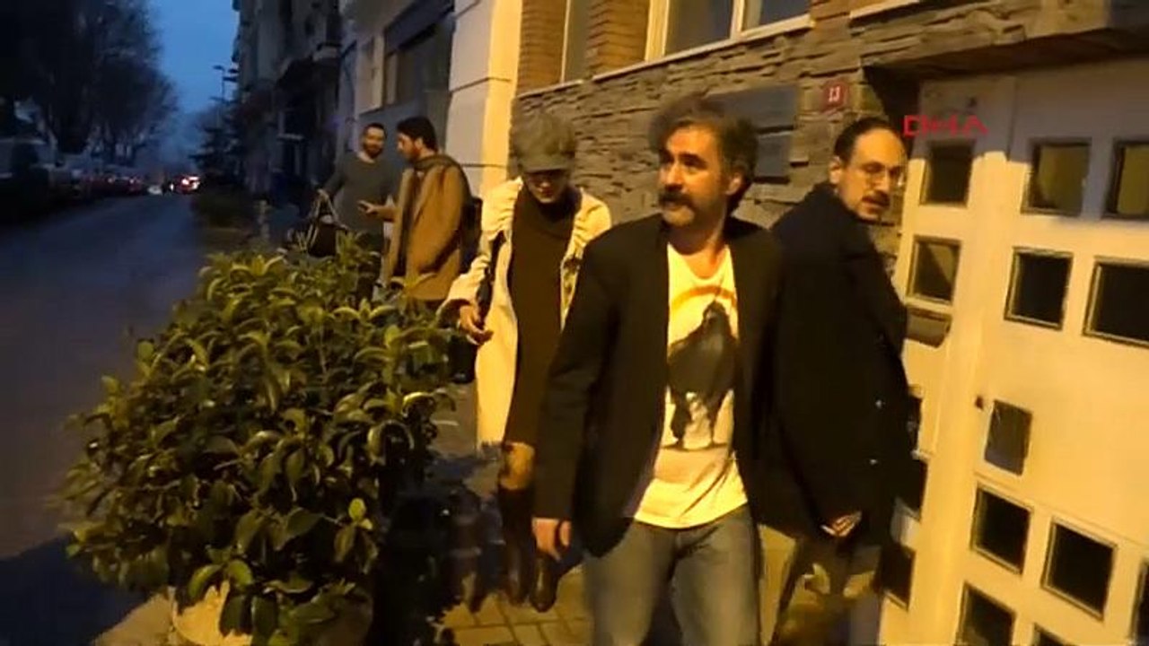 Deutscher Journalist Yücel erhebt Foltervorwurf gegen Türkei