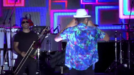 LAMBASAIA - 'SENTA GOSTOSINHO' - AO VIVO NA ARENA FONTE NOVA 2019_2