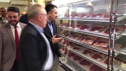 Bakan Pakdemirli, Tokyo Cami Helal Market Açılışını Yaptı