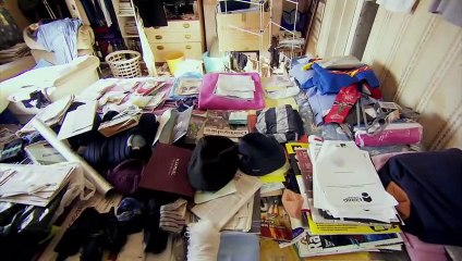 MALATI DI PULITO HD - Laura contro Sara (ITA)