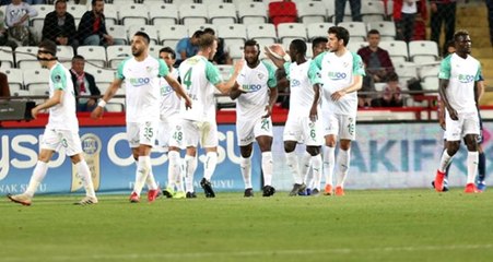 Antalyaspor'u Tek Golle Geçen Bursaspor, 7 Hafta Sonra 3 Puan Sevinci Yaşadı!