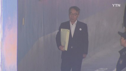 '변호인 메신저'로 말 맞추기?...임종헌 구속 만기 앞두고 논란 / YTN