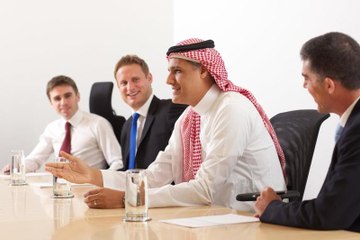 عبر الإقامة المميزة.. السعودية تتجه لإلغاء نظام الكفيل