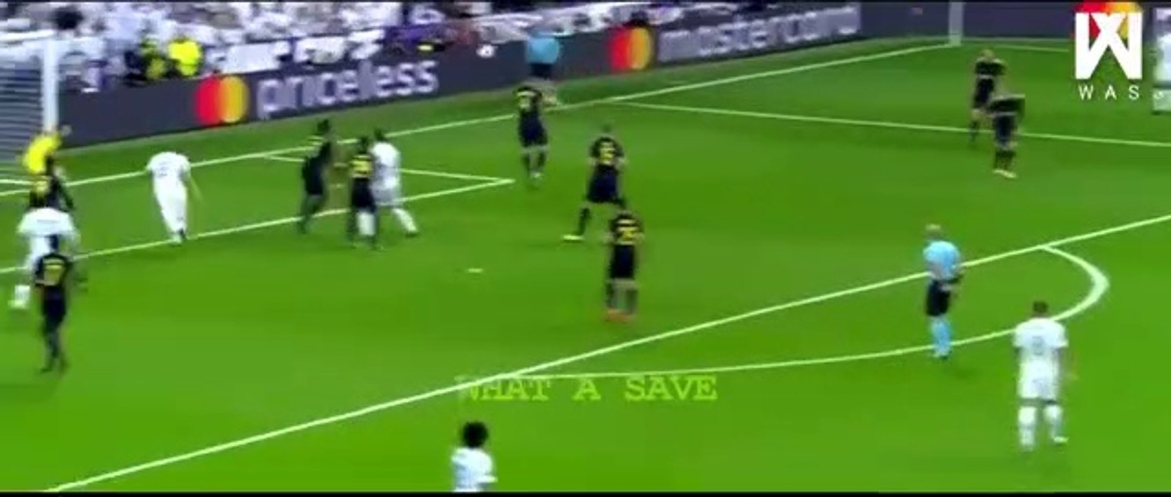 Best Goalkeeper Saves ● Champions League 2017/18 So Far丨HD