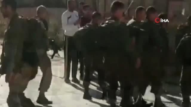 İsrail Askerleri Filistinli Bir Aileyi Darp Etti