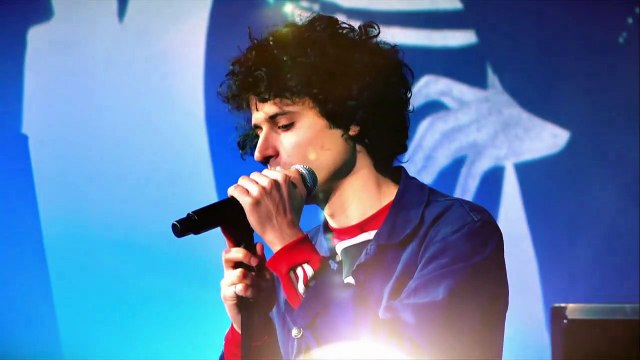 Quand les BB Brunes interprètent Un autre monde sur Europe 1