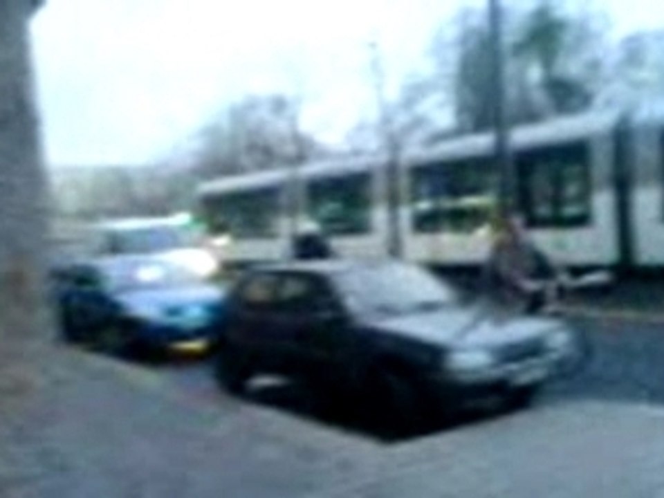 Premier passage du tram sur la ligne C
