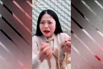 Octopus grab a woman's face in Livestream China